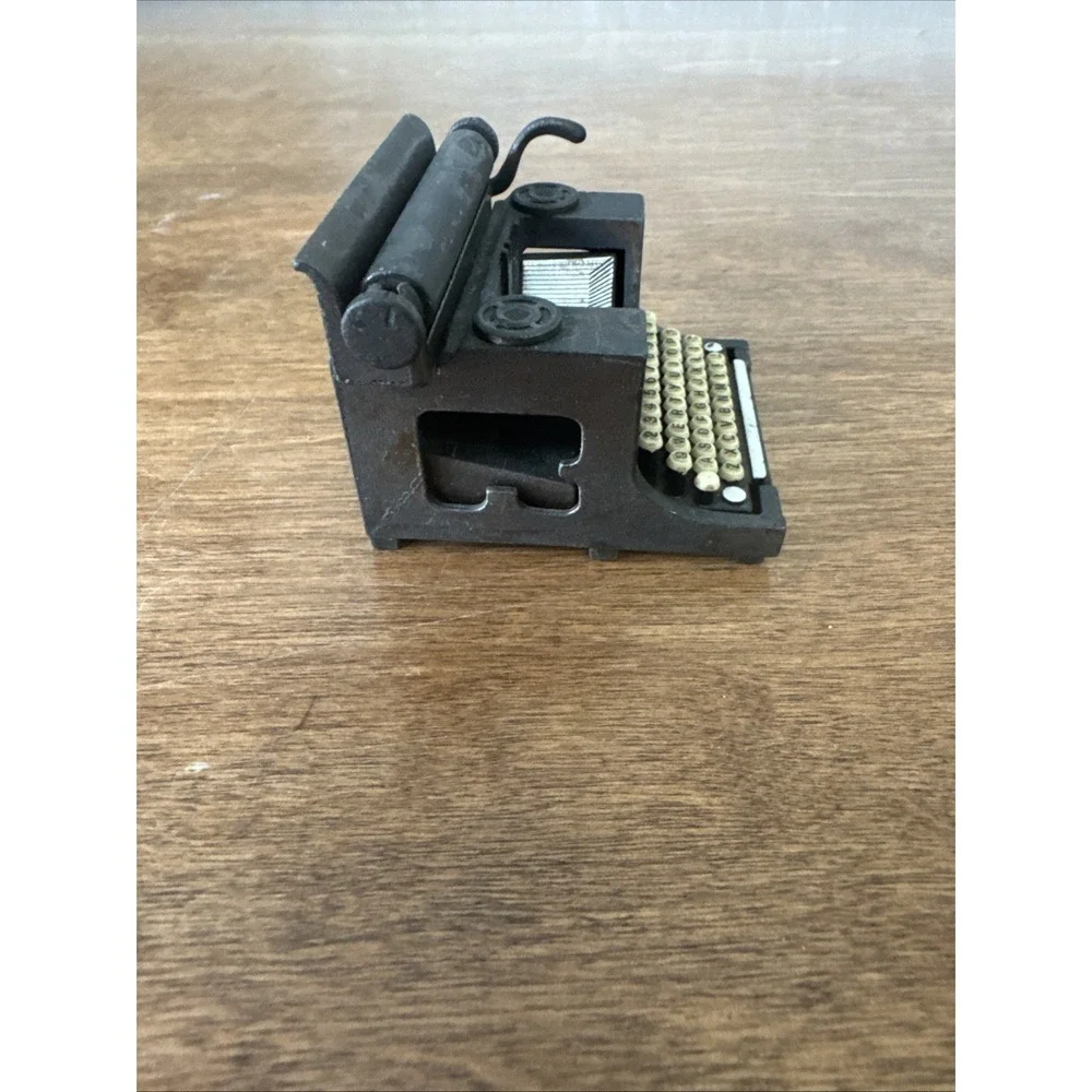 Vintage Typewriter Pencil Sharpener Made in Spain Play Me 4 Rows of Keys